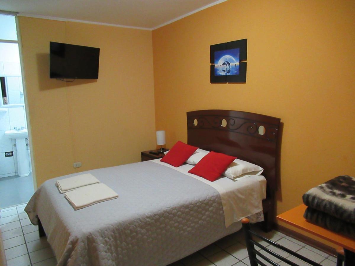 Kurmi Hostel Lima Airport Exteriör bild