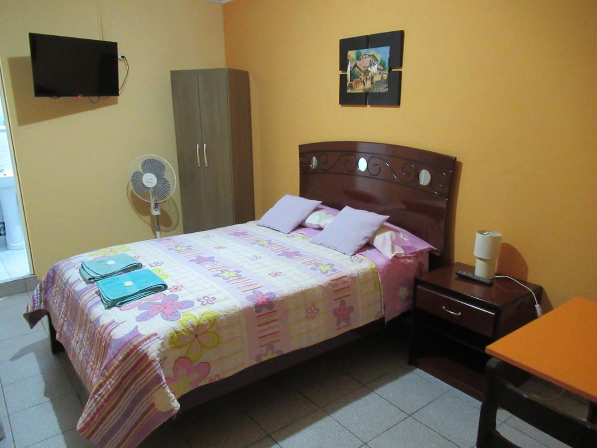 Kurmi Hostel Lima Airport Exteriör bild