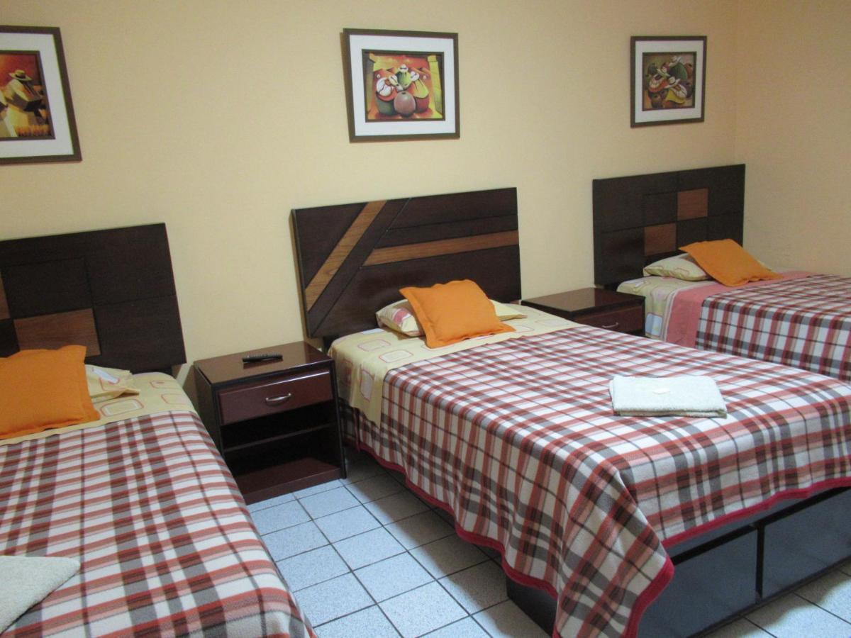 Kurmi Hostel Lima Airport Exteriör bild